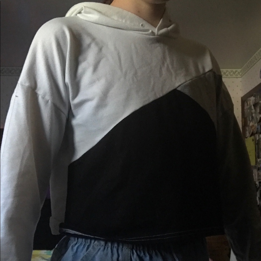 color block cropped hoodie